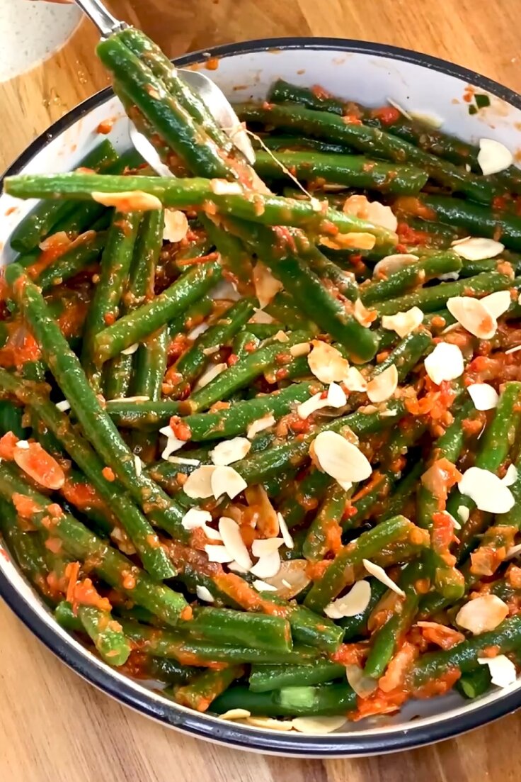 Green-Beans-with-Mediterranean-Sauce-1