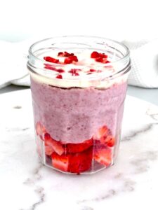 Strawberry chia pudding 1